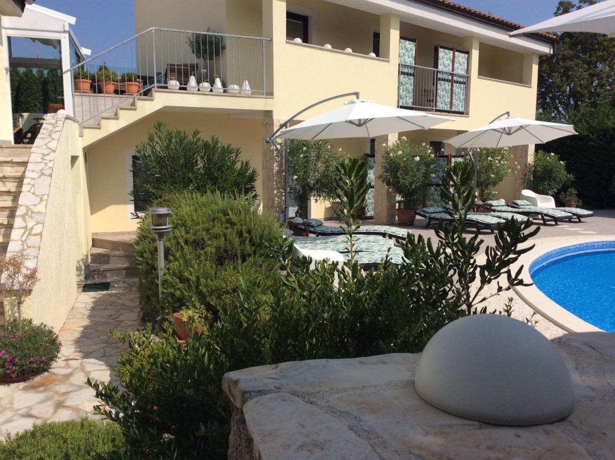 Elicriso Resort Rasopasno 外观 照片